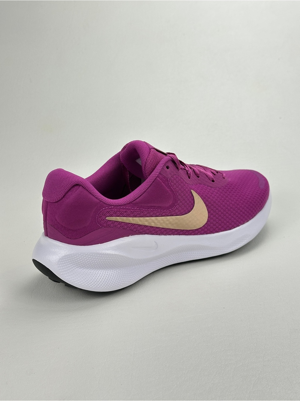 Nike Revolution 7 Women’s Running Shoes Pink Gold Size 6.5 New - Picture 4 of 8